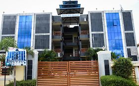 Hotel Hill Breeze 3*