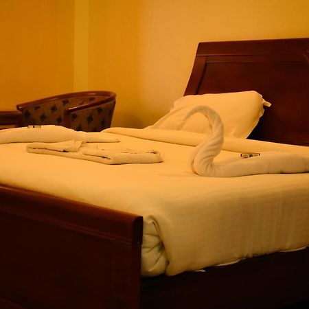 Ulo Hill Breeze Hotel Yelagiri Exterior photo